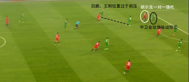  奥格斯堡定位球战术屡建奇功